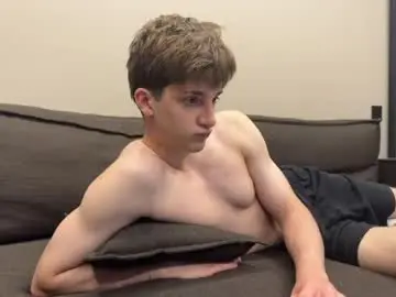 Chaturbate Best live sex cam show of panda_b0y