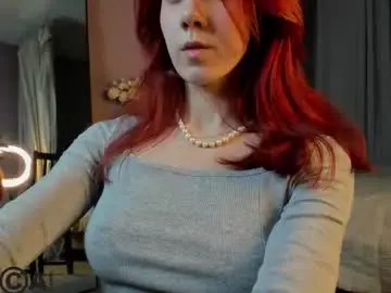 Chaturbate Nude Webcam of dearly_emily