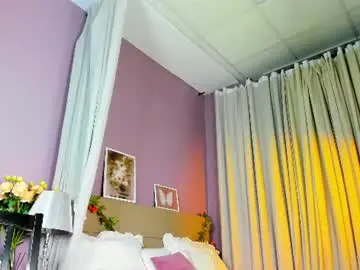Chaturbate Watch Live Sex Cams of dearly_emily