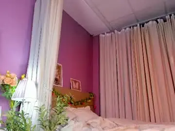 Chaturbate Adult Video Chat of dearly_emily