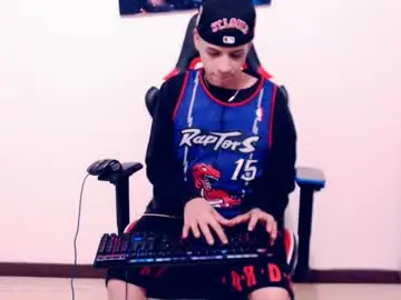 Chaturbate Best live sex cam show of indomitablebeast