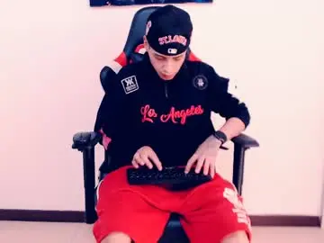 Chaturbate Best live sex cam show of indomitablebeast