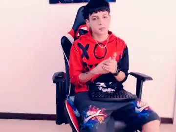 Chaturbate Best live sex cam show of indomitablebeast