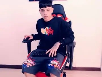 Chaturbate Best live sex cam show of indomitablebeast