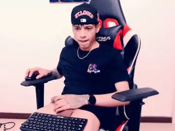 Chaturbate Free Porn Cam of indomitablebeast