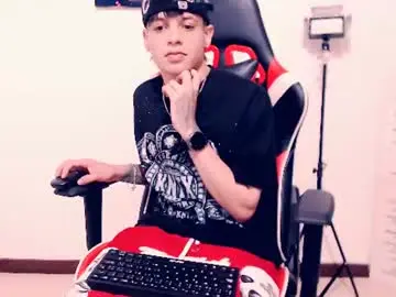 Chaturbate Live Porn of indomitablebeast