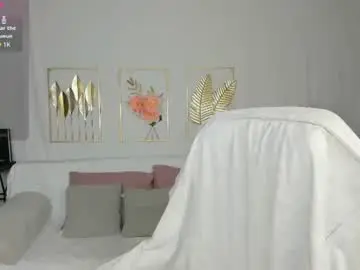 Chaturbate Watch Live Sex Cams of mistress_of_hearts