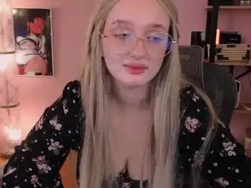Chaturbate Live Sex of snowflakeskitty