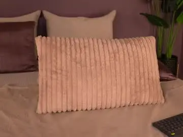 Chaturbate Sex Cam of ellediane