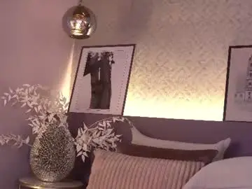 Chaturbate Live Sex Cam of ellediane
