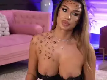 Chaturbate Watch Live Sex Cams of goldiemerry