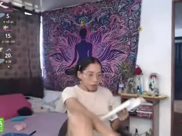 Chaturbate Live Sex of im_moonlight