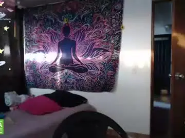 Chaturbate Nude Webcam of im_moonlight