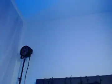 Chaturbate Live Sex Cam of jessiwet