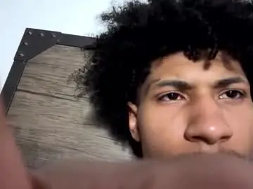 Chaturbate Free Live Porn of mandingoomann5