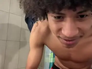Chaturbate Live Sex Cam of mandingoomann5