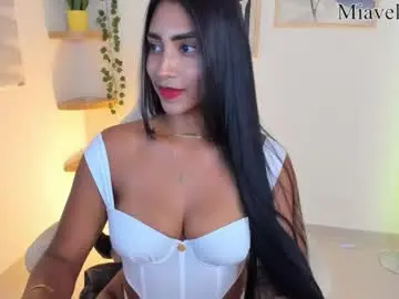 Chaturbate Live Sex of miavelvet_22