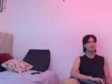 Chaturbate Adult Video Chat of sweetauracouple