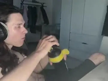 Chaturbate Free Porn Cam of abobus123