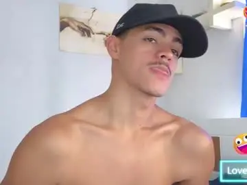 Chaturbate Nude Webcam of isaiashunt_