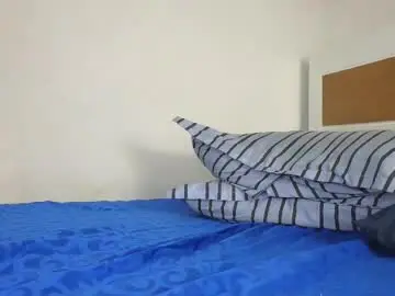 Chaturbate Watch Live Sex Cams of isaiashunt_