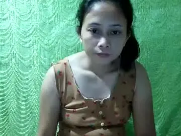 Chaturbate Live Porn of petite_innocent_girl