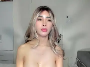 Chaturbate Free Porn Cam of urdreamgirl_withbigsurprise