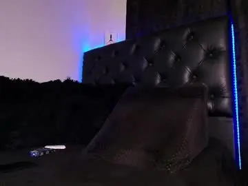 Chaturbate Sex Chat of james1lee_