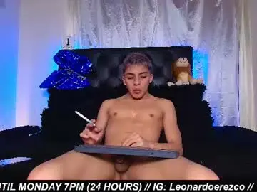 Chaturbate Watch Live Sex Cams of james1lee_