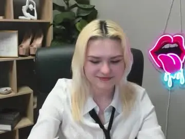 Chaturbate Nude Webcam of lilysweetxo