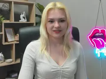 Chaturbate Free Live Porn of lilysweetxo