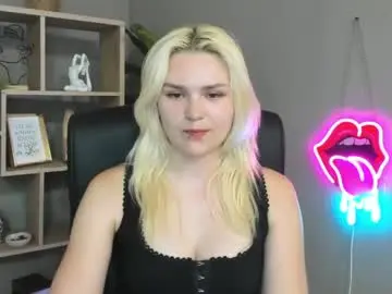 Chaturbate Watch Live Sex Cams of lilysweetxo
