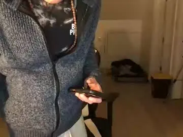 Chaturbate Live Sex Cam of therealdylansdick