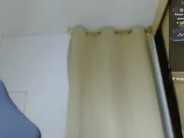 Chaturbate Live Sex Cam of valery_lovex_