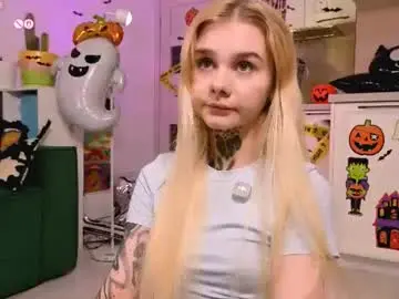 Chaturbate Adult Video Chat of britney_lynch