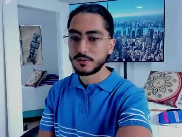 Chaturbate Watch Live Sex Cams of david_johnson372