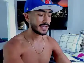 Chaturbate Free Porn Cam of david_johnson372