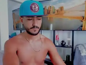 Chaturbate Adult Webcam of david_johnson372