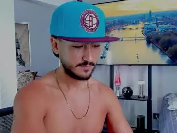 Chaturbate Sex Cam of david_johnson372