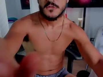 Chaturbate Live Sex Cam of david_johnson372