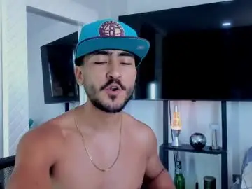 Chaturbate Sex Cam of david_johnson372