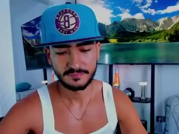 Chaturbate Live Sex of david_johnson372