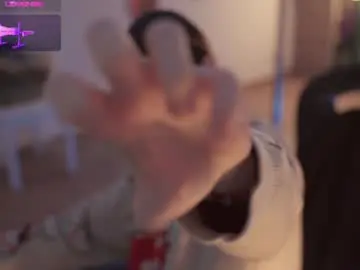 Chaturbate Nude Webcam of glorikitty