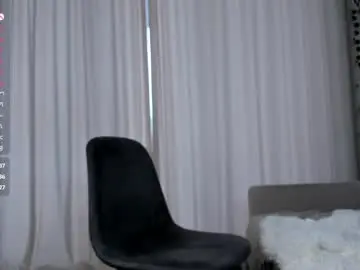 Chaturbate Live Sex Cam of little_poetry