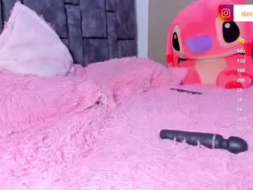 Chaturbate Watch Live Sex Cams of milan_delrey