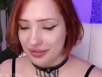 Chaturbate Nude Webcam of violetvio1ator