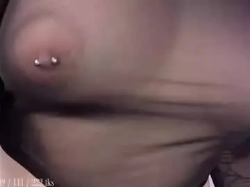 Chaturbate Adult Webcams of violetvio1ator