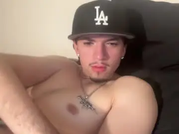Chaturbate Live Sex Cam of 6ftcashmaster