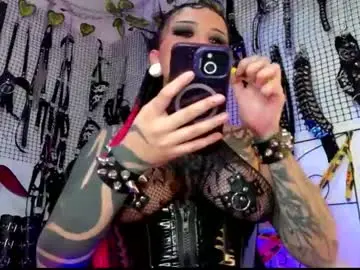 Chaturbate Best live sex cam show of agathamoonn