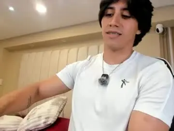 Chaturbate Live Sex Cam of alex_cano